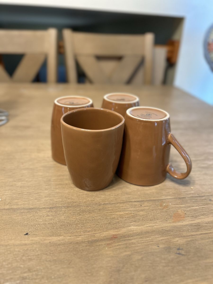 Set of 4 Famiware Brown Ceramic Coffee Mugs Microwave and Dishwasher Safe