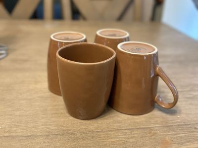 Set of 4 Famiware Brown Ceramic Coffee Mugs Microwave and Dishwasher Safe