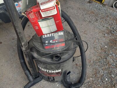 Craftsman Wet/Dry 5.5 Peak 16 Gallon Tank
