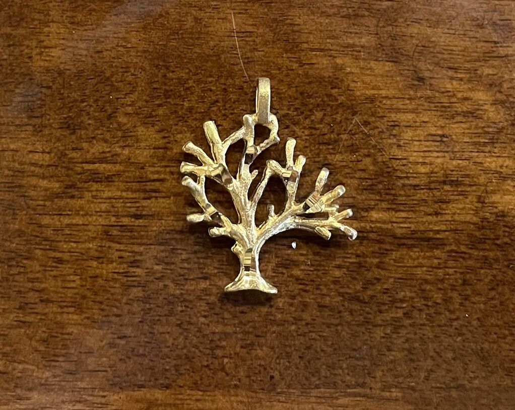 Gold Tone Tree Charm