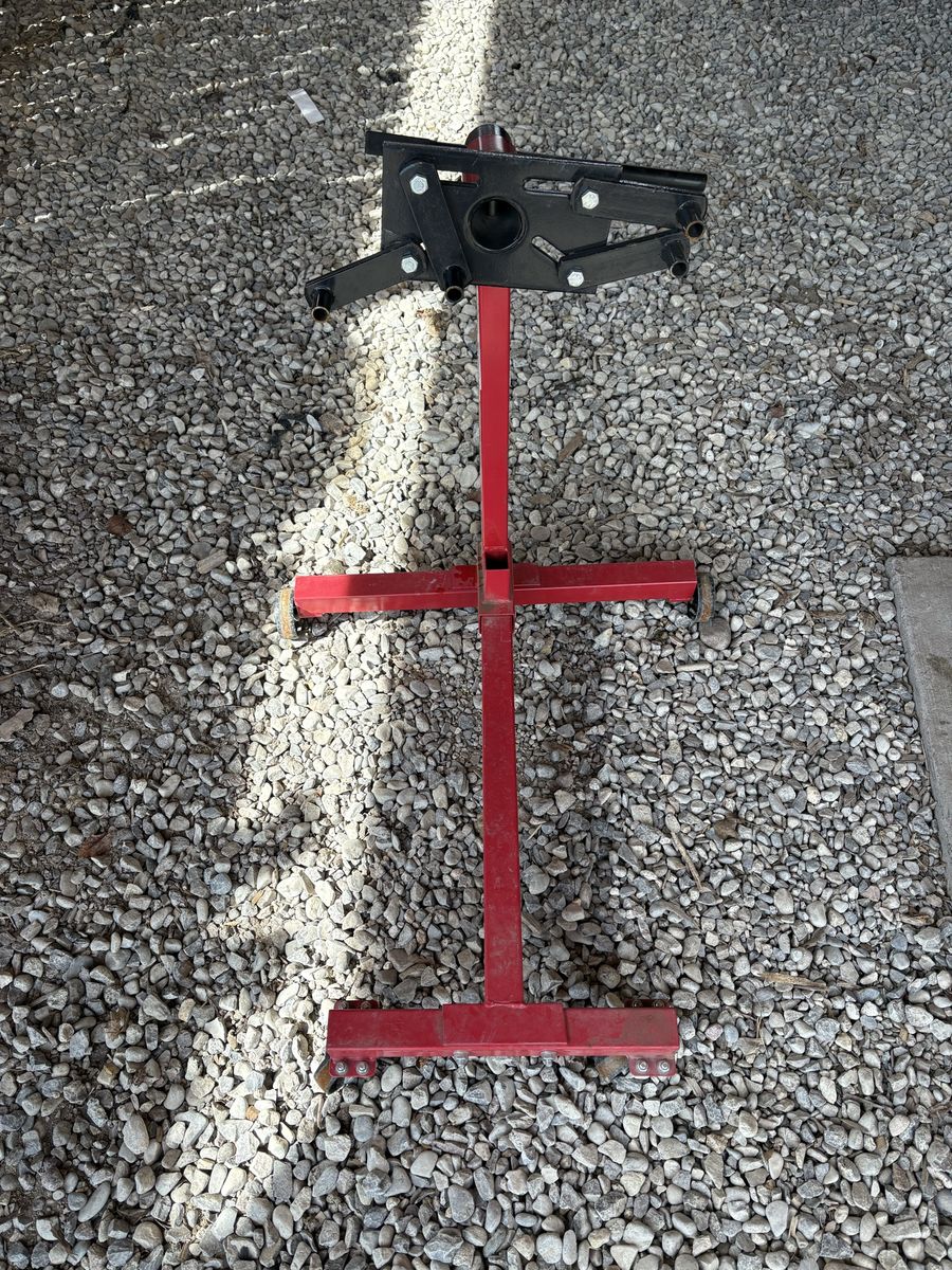 Pittsburgh 1/2 Ton Engine Stand