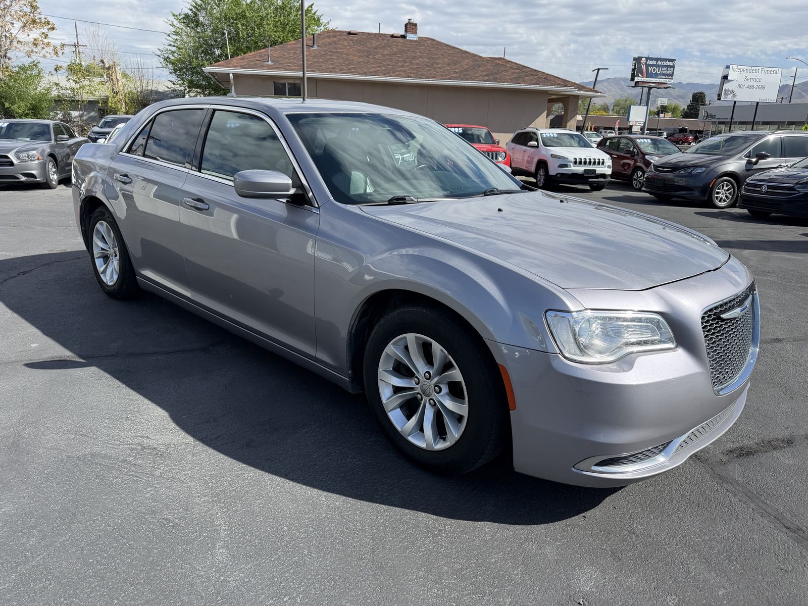 2016 Chrysler 300 300