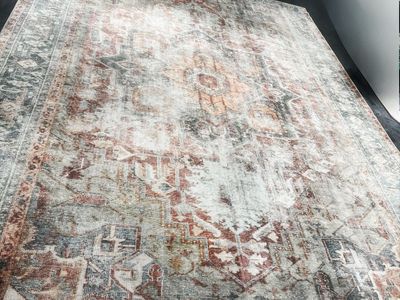 10 x 14 AREA RUG