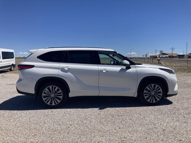 Main image 4