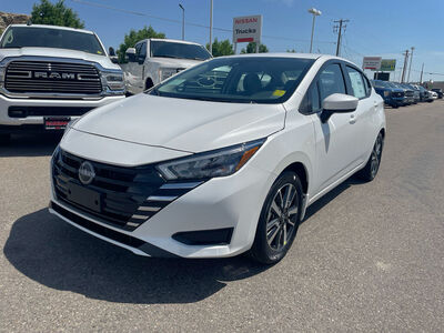2025 Nissan Versa SV