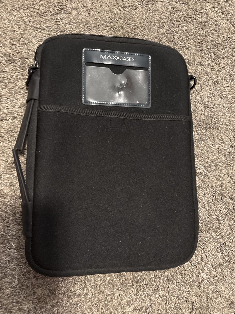 Chrome book carry case