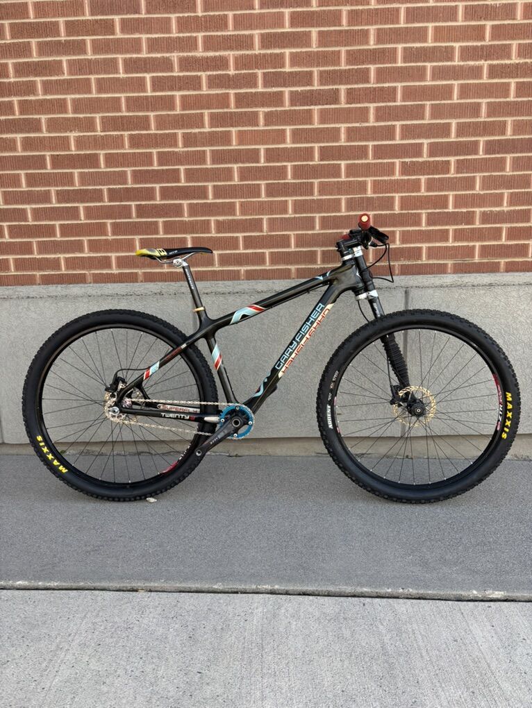 Gary Fisher Carbon Mountain Bike - Single Speed