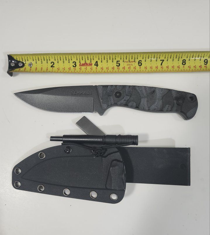 Fixed Blade Knives w/Sheath