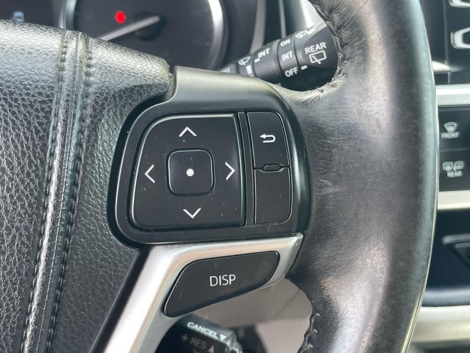 Main image 32