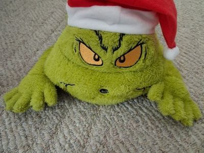 brand new grinch stuffed animal