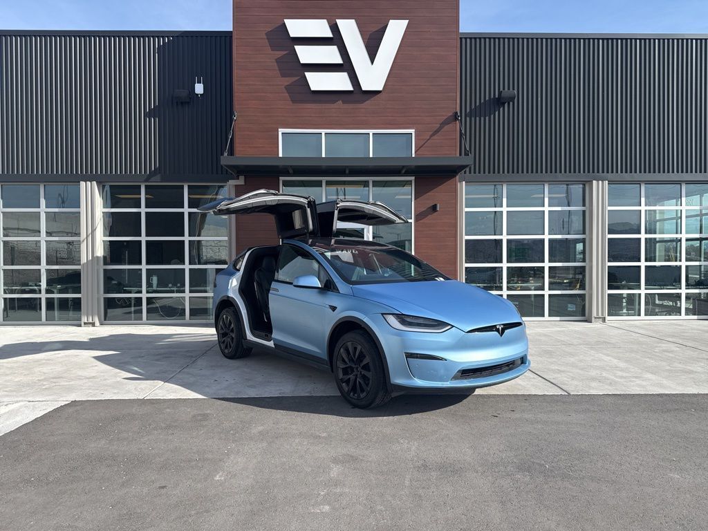 2023 Tesla Model X Plaid