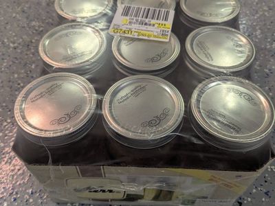 New Ball Regular Mouth Quart (32 oz) Canning Jars - 12 Pack (FreshPreserving.com)