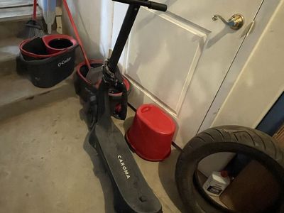 Electric scooter
