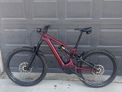 2023 specialized Carbon Levo Pro
