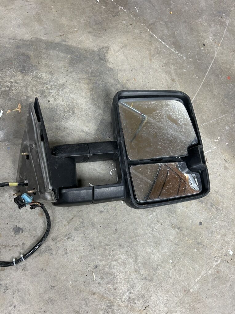 Chevy Passenger Side Tow Mirror