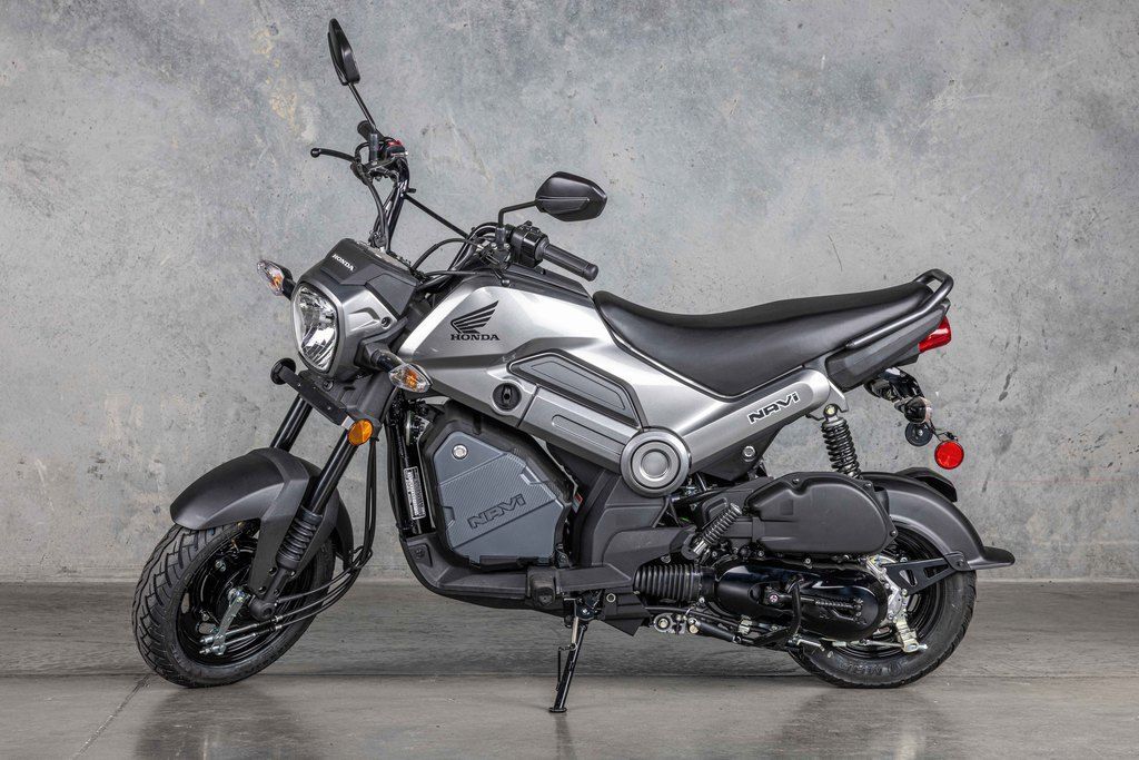 2025 Honda® Navi Arctic Silver Metallic