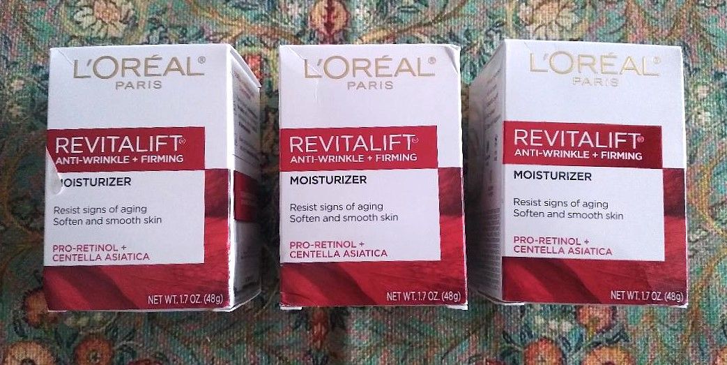 L'OREAL REVITALIFT MOISTURIZER
