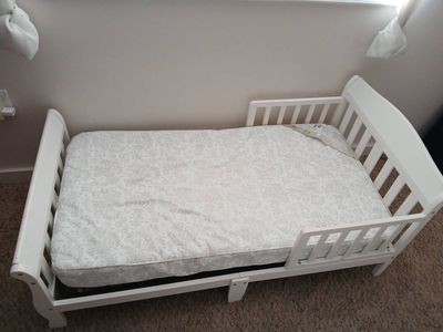 Toddler bed with mattress