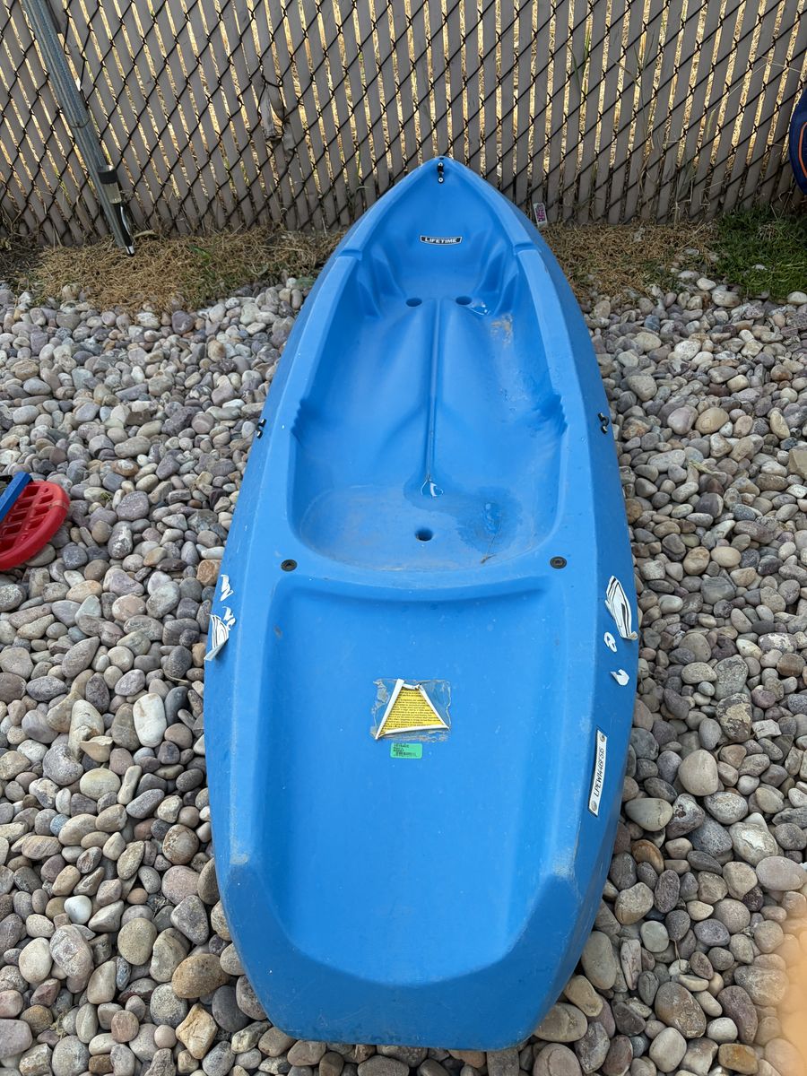 Lifetime kayak 
