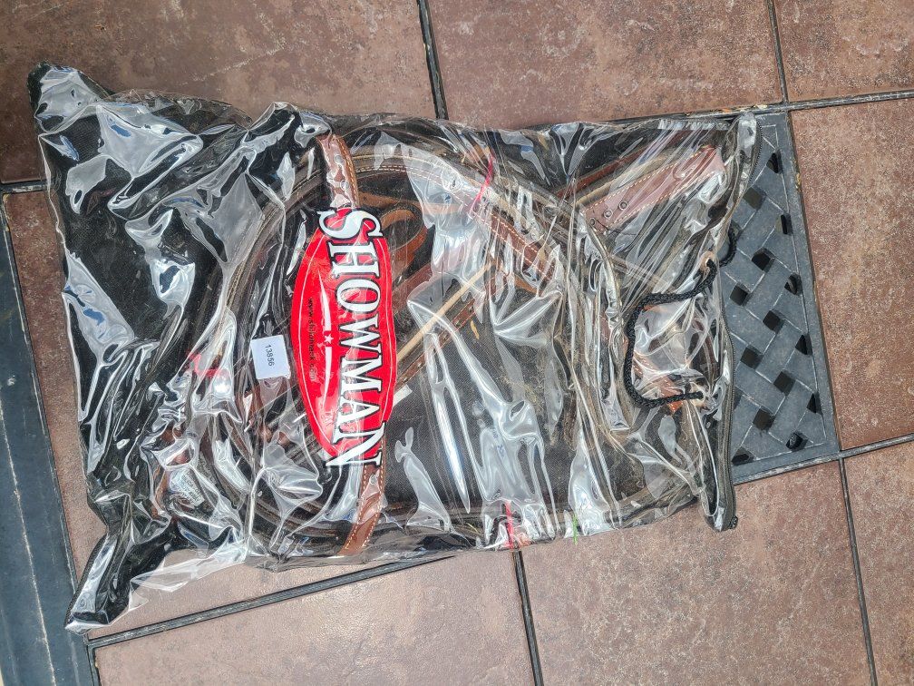 New showman horse tack headstall set
