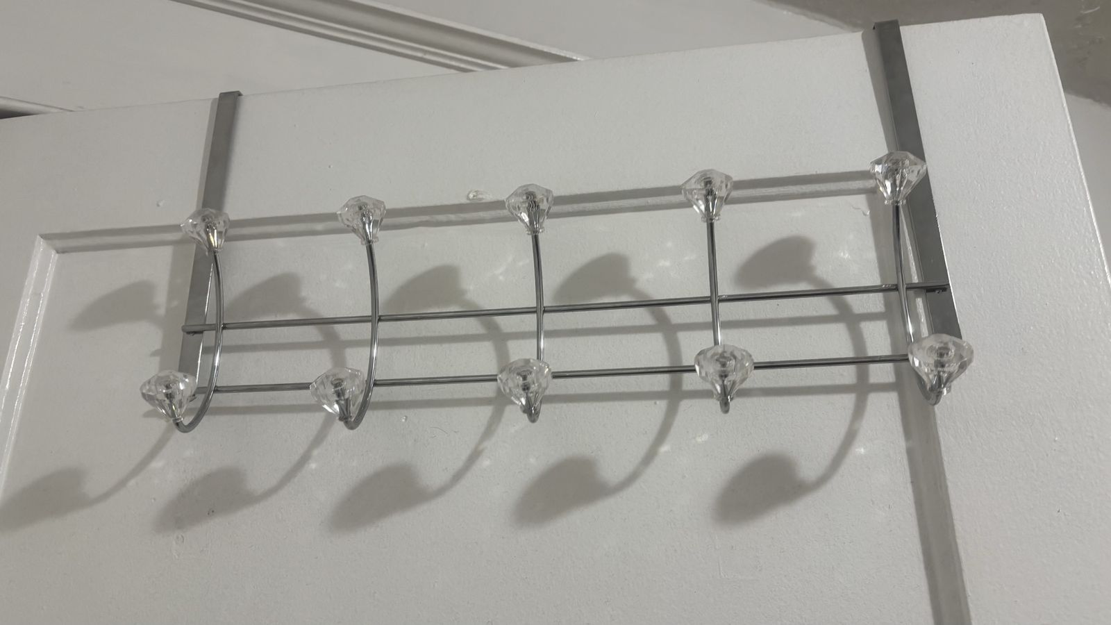 Chrome Over-the-Door Organizer with 10 Diamond-Look Hooks - Space-Saving Storage Rack