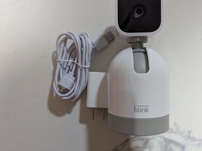 BLINK MINI PAN-TILT CAMERA