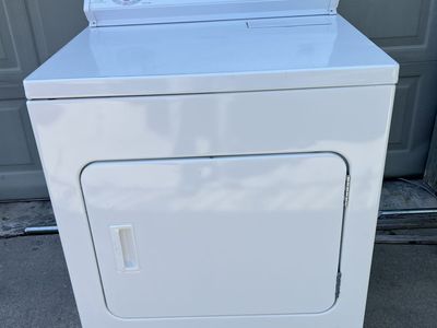 Whirlpool Heavy Duty Extra Large Capacity White Gas Dryer - 4 Cycle, 3 Temperature