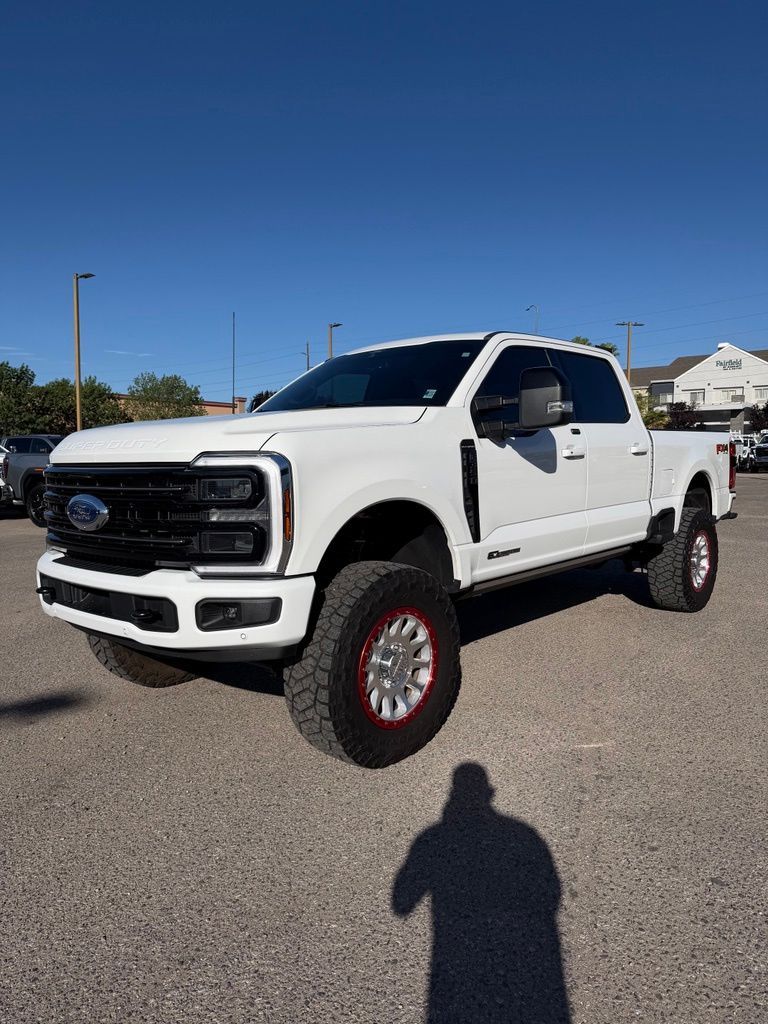 2025 Ford F-350 Platinum