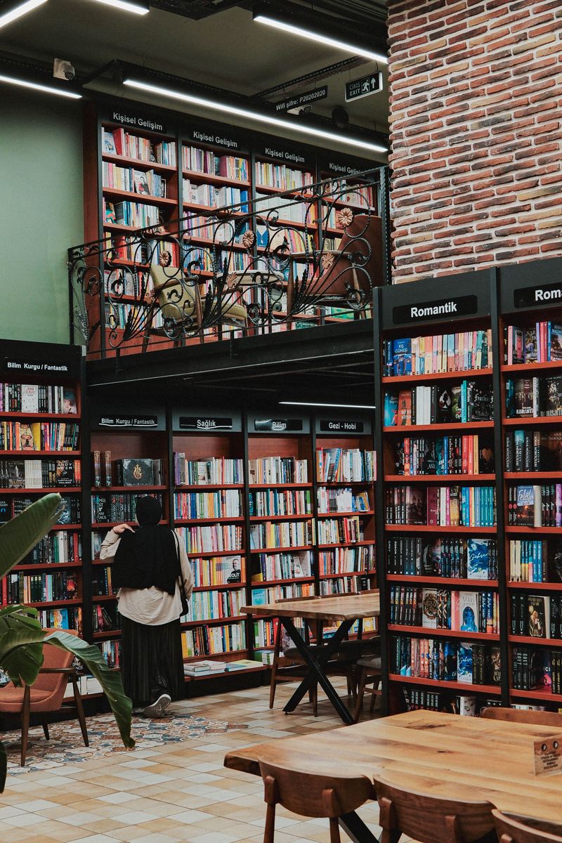 Profitable Independent Bookstore in Montana