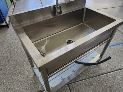 Large Utility Sink (NEW)