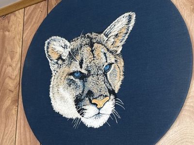 Mountain Lion Canvas Medallion Wallhanging