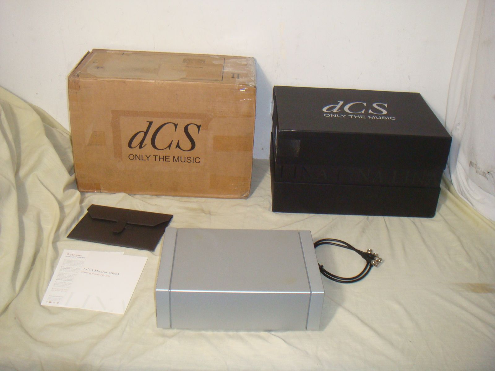 dCS LINA MASTER CLOCK AUDIO CLOCK SYNCHRONIZER - SILVER