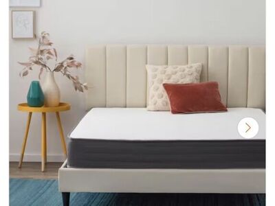 Queen Firm Gel Memory Foam Hybrid 8 in. Mattress