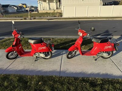 2 Vintage 1986 Honda Spree 50cc 2-stroke