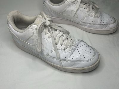 Nike Court Vision Low White Sneakers - Women's Size 9- Everyday Casual Shoes