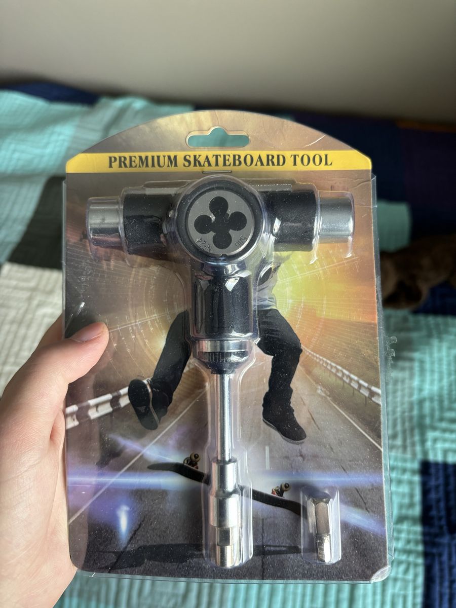 Premium Skateboard Tool - All-in-One Multi-Function T-Tool with Axle Rethreader & Bearing Press