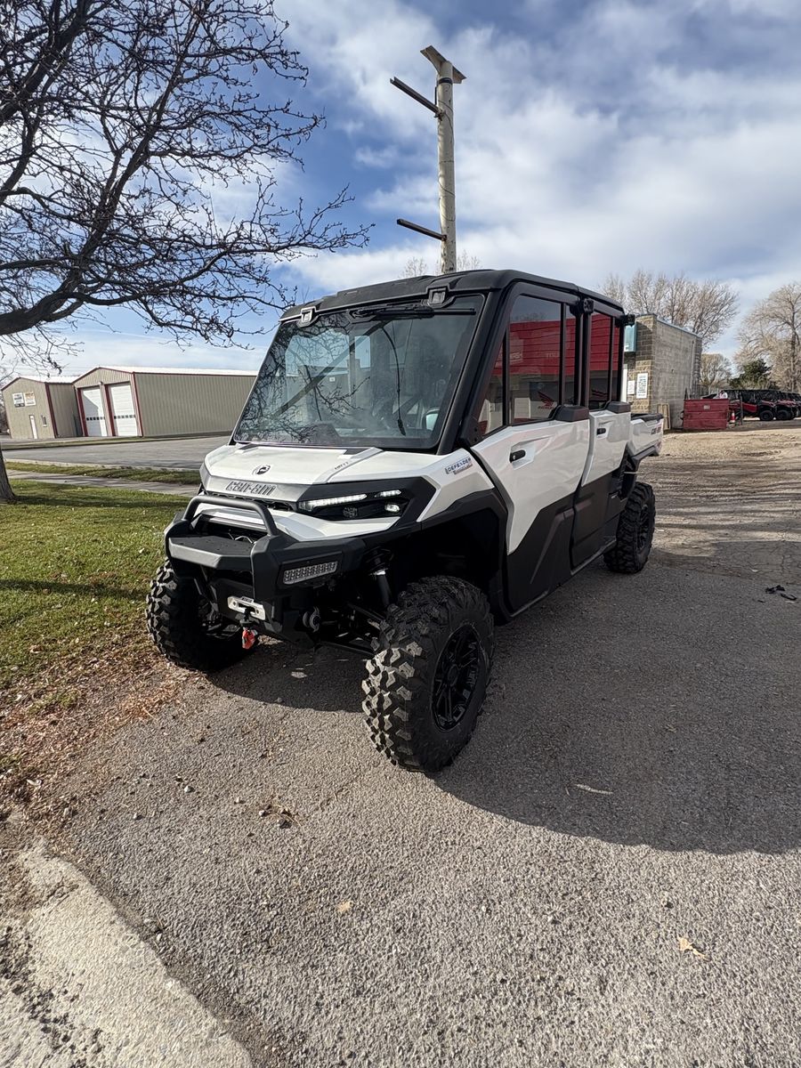 Can-Am Defender HD11 Max Cab 