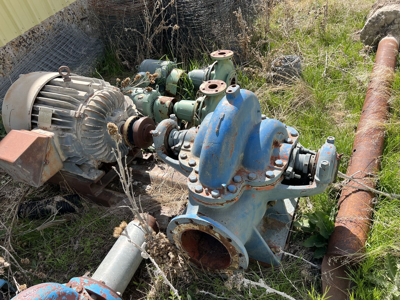 100 Horse Motor and split case pump unit.