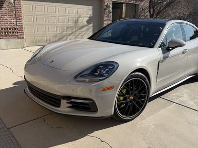 2020 Porsche Panamera 4 E-Hybrid