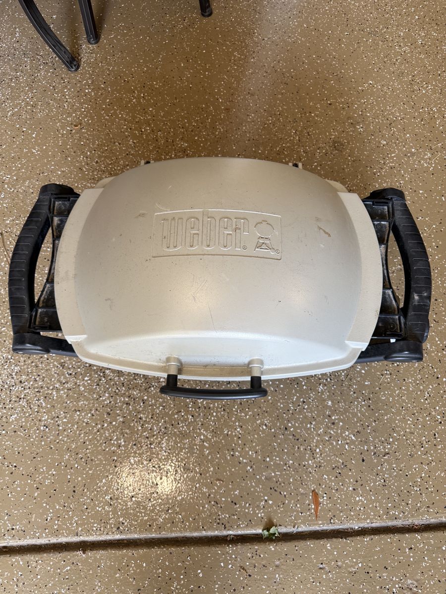 Weber Q Series Portable Liquid Propane Gas Grill with Fold-Out Side Tables - Titanium