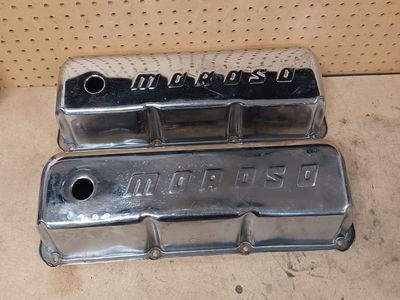 Moroso Ford valve covers