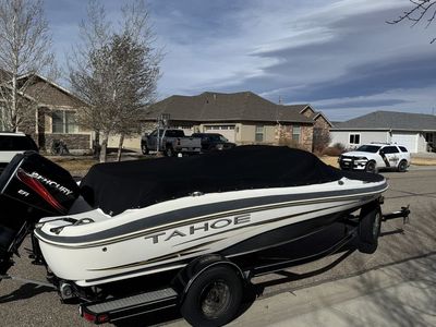 2007 19 foot Tahoe basstracker