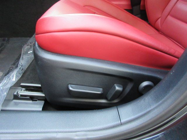Main image 33