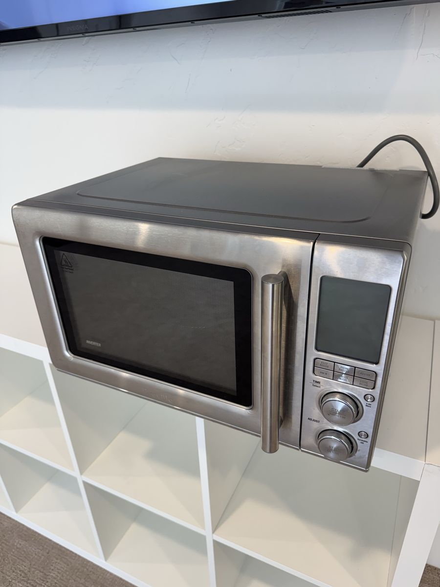 Breville Combi 3-in-1 Microwave Oven Air Fryer Convection Smart Oven in Stainless Steel
