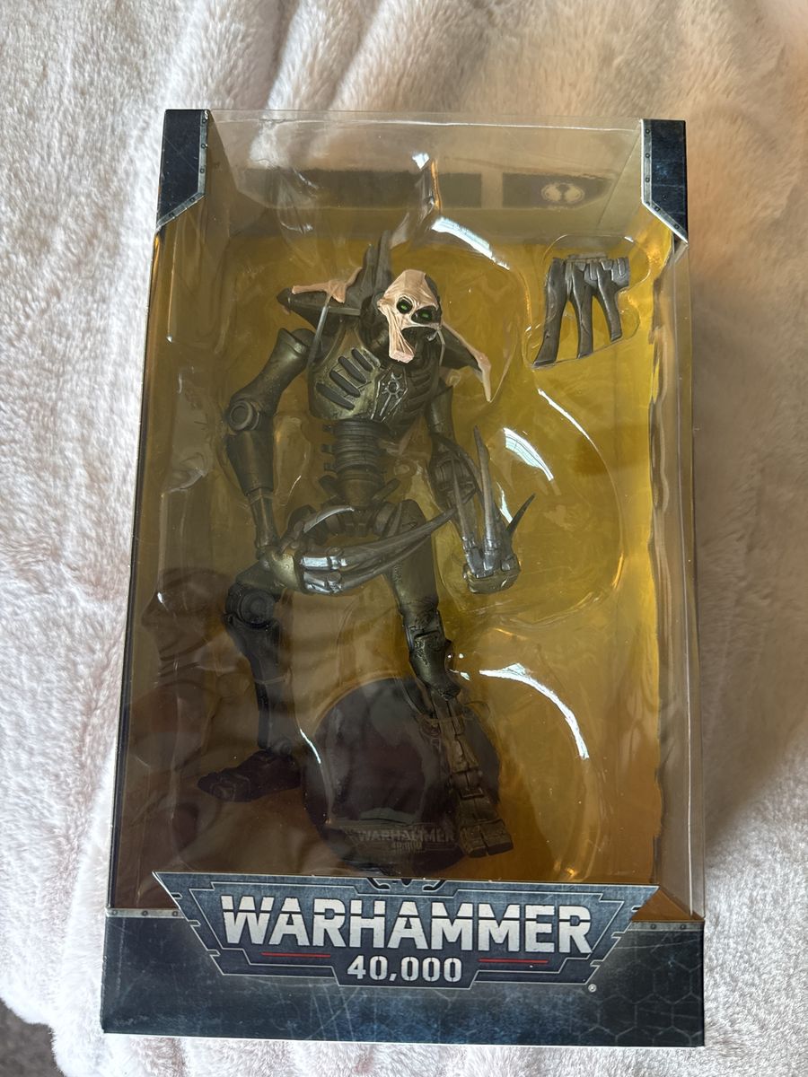 WARHAMMER 40K Necron Flayed One-Mcfarlane Toys