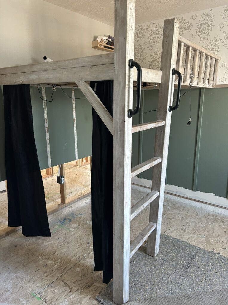 Custom full size Lift Bed