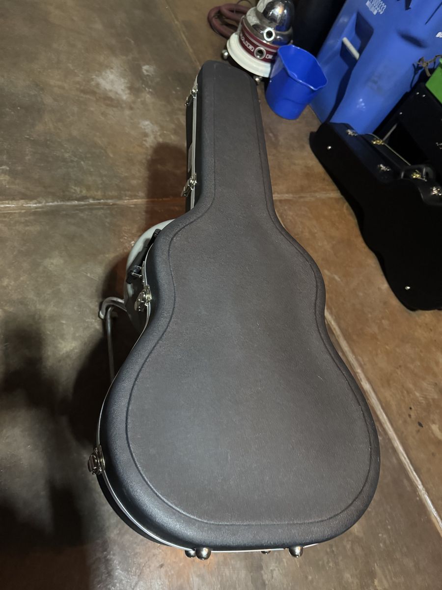 Guitar Hard Case By Freedom