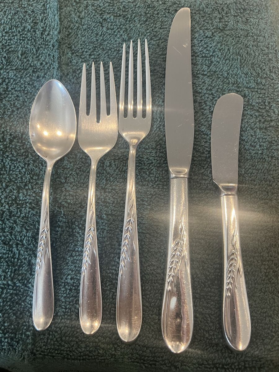 Main image 3