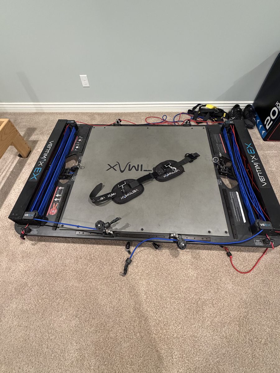 Main image 3