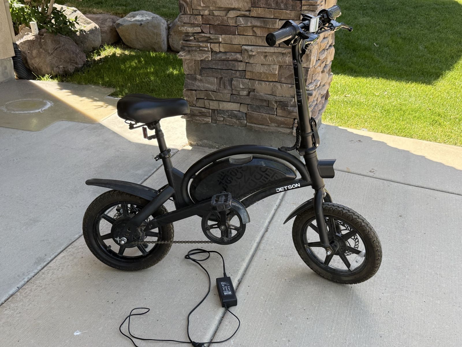 Jetson Bolt Pro Electric Bike - Needs Battery, Folds for Storage, Includes Charger